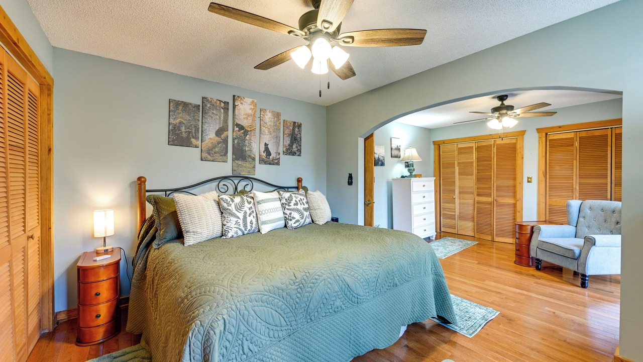 Photo of Bedroom in Tuckasegee