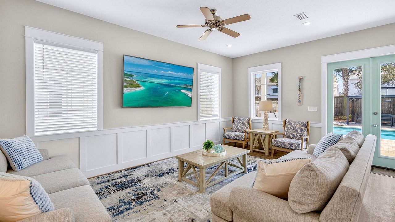 Photo of Bedroom in Miramar Beach