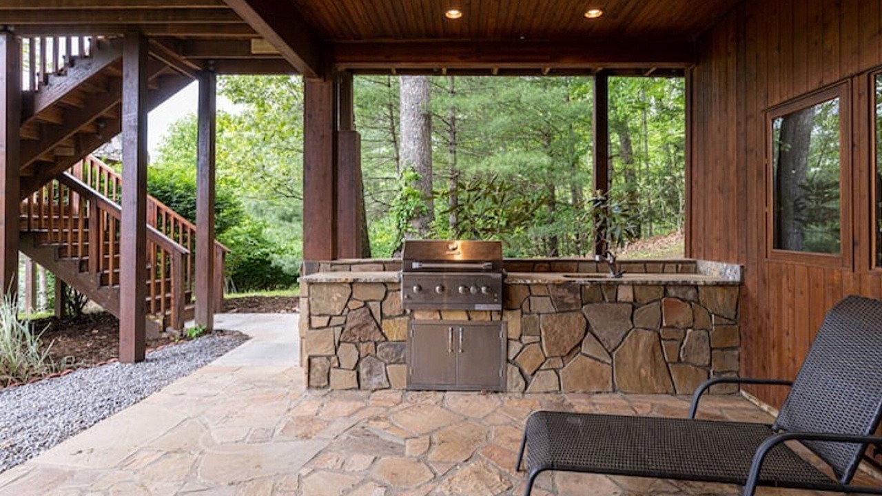 Photo of Outdoor in Clyde