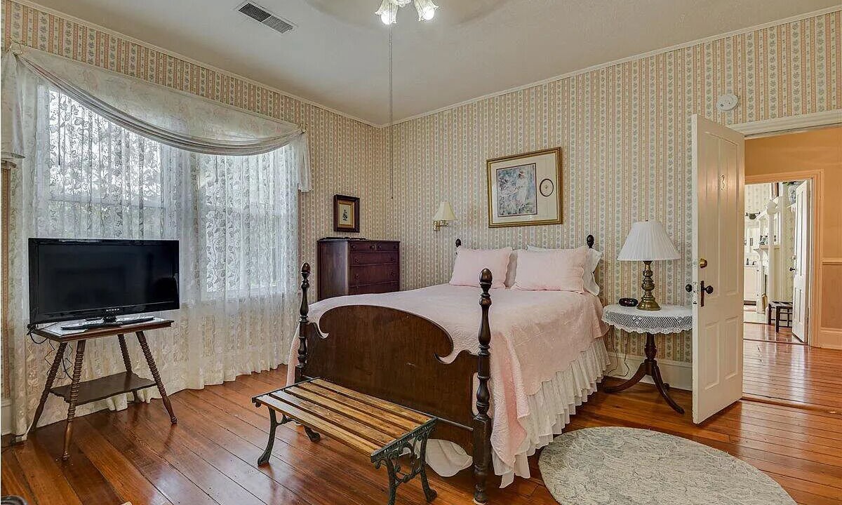 Photo of Bedroom in Aiken