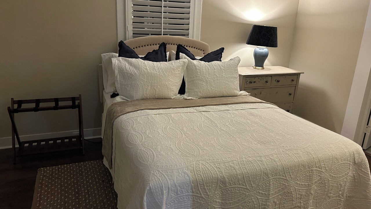 Photo of Bedroom in Powder Springs