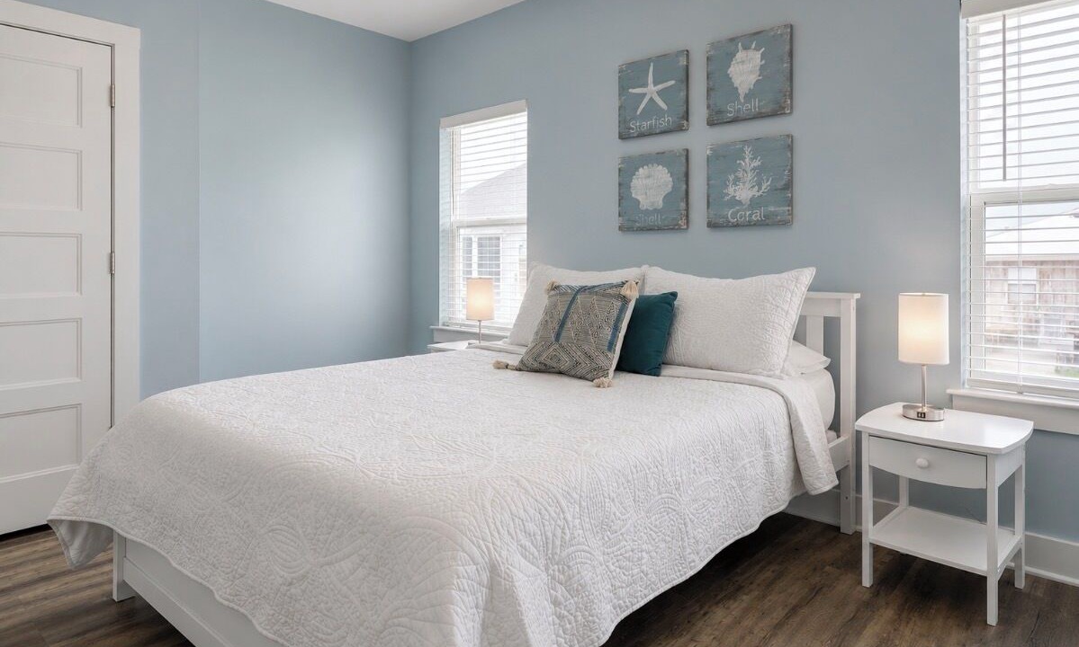 Photo of Bedroom in Dauphin Island