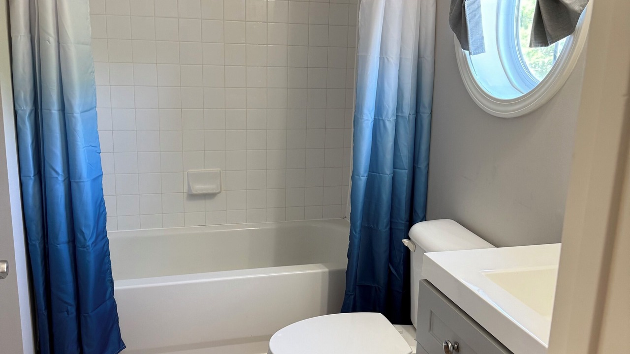 Photo of Bathroom in Lake Oconee