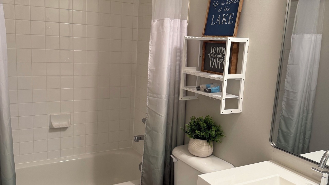 Photo of Bathroom in Lake Oconee