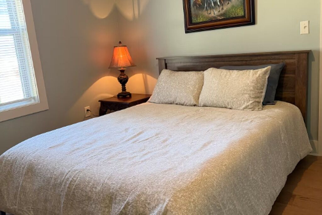 Photo of Bedroom in Guntersville