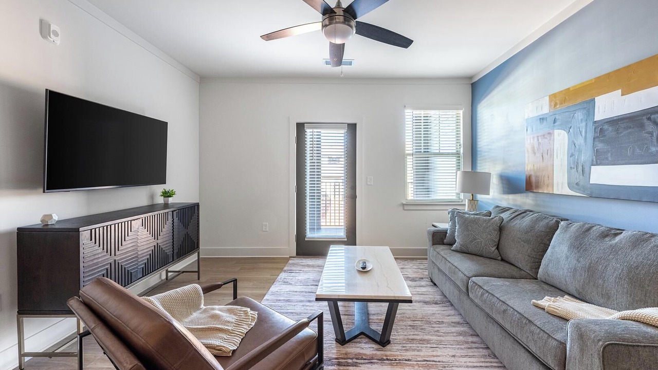 Photo of Livingroom in Asheville