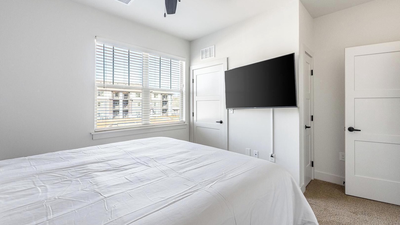 Photo of Bedroom in Asheville