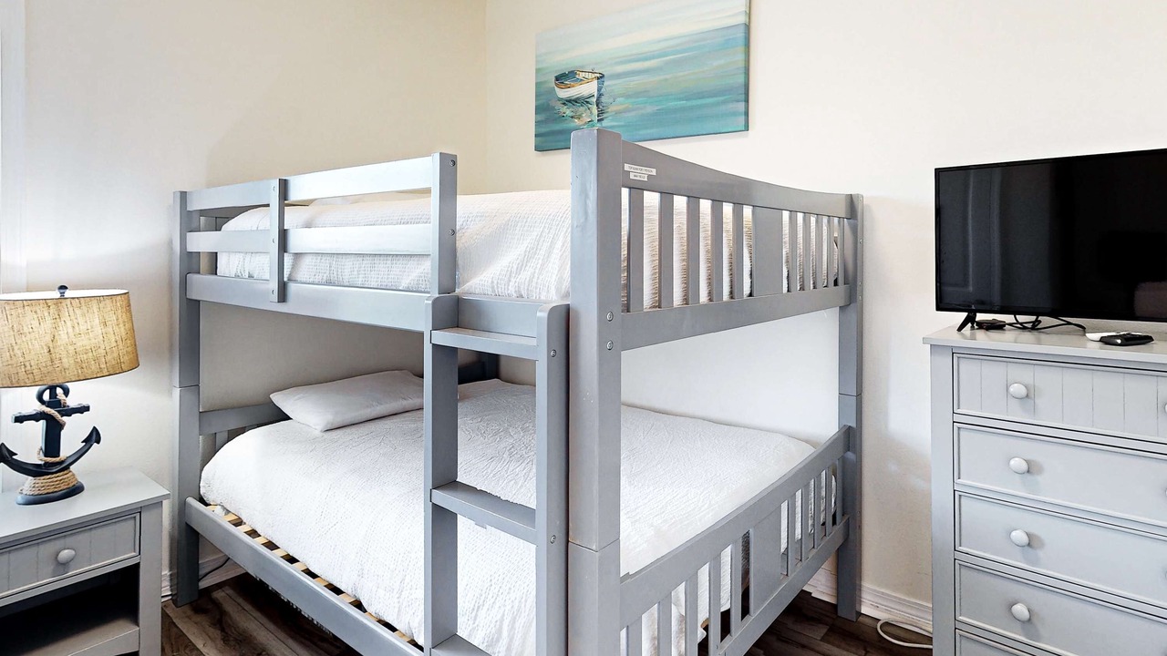 Photo of Bedroom in Ono Island