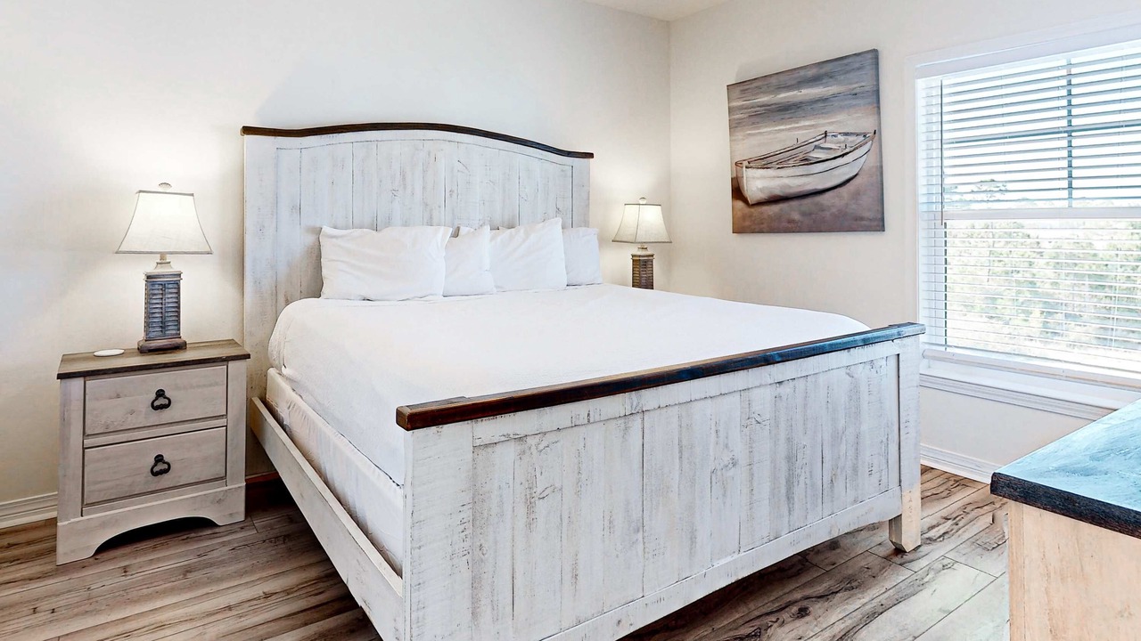 Photo of Bedroom in Ono Island