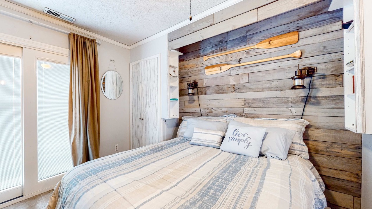 Photo of Bedroom in Perdido Bay Villas