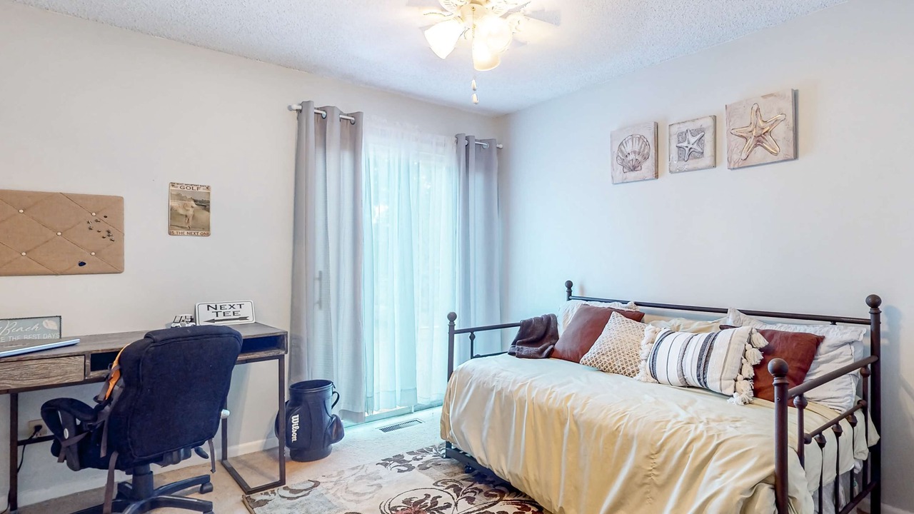 Photo of Bedroom in Perdido Bay Villas