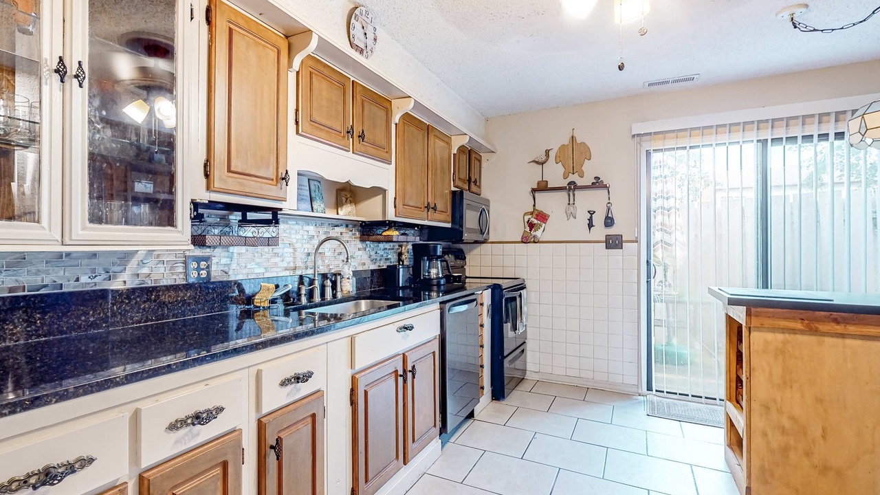 Photo of Kitchen in Perdido Bay Villas