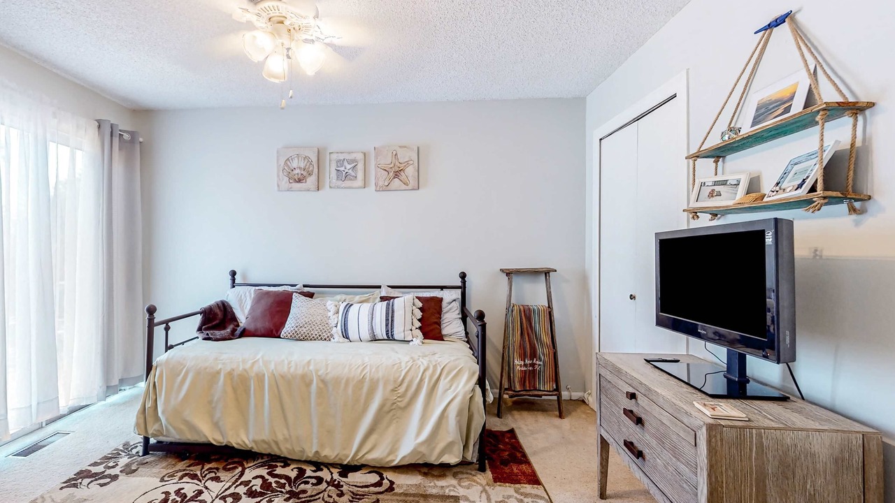 Photo of Bedroom in Perdido Bay Villas