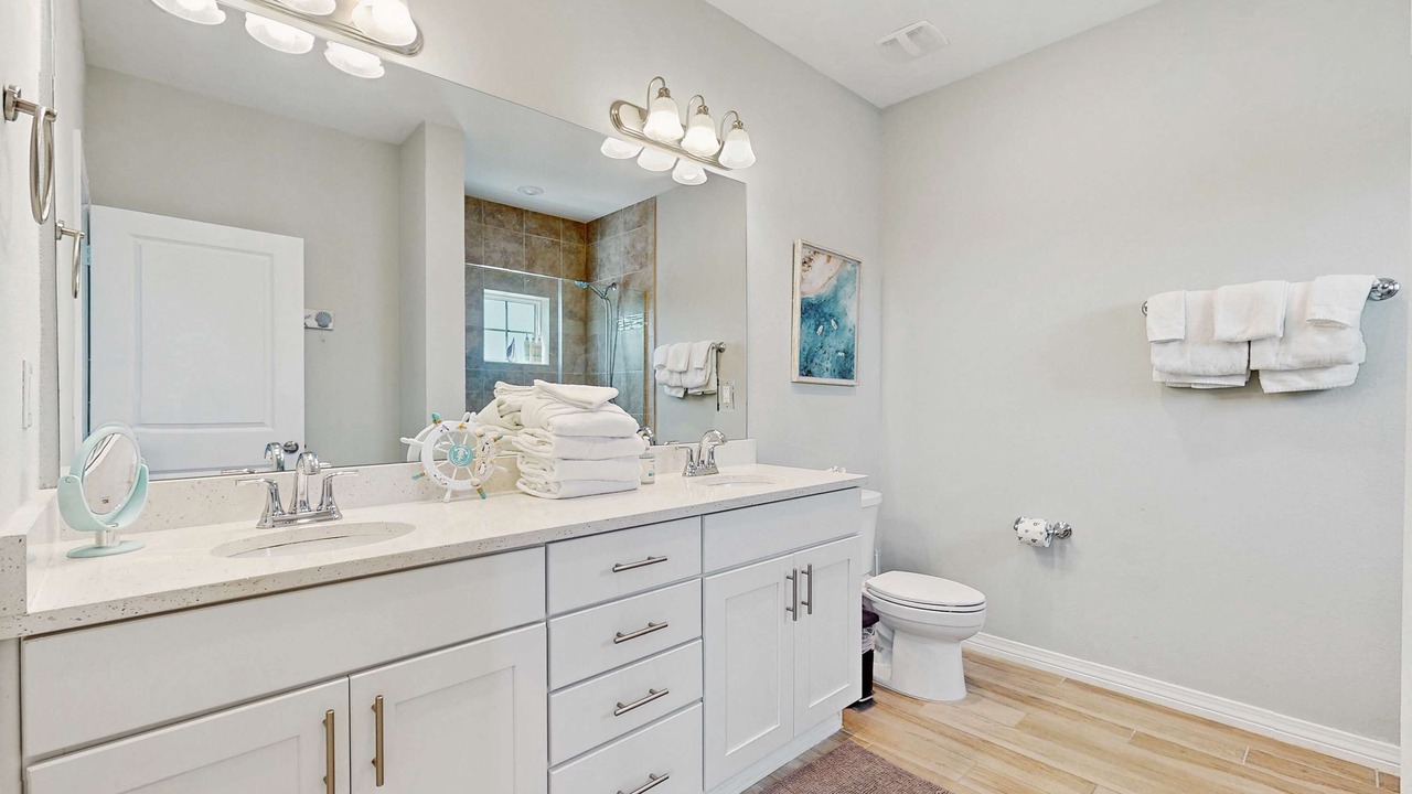 Photo of Bathroom in Ono Island