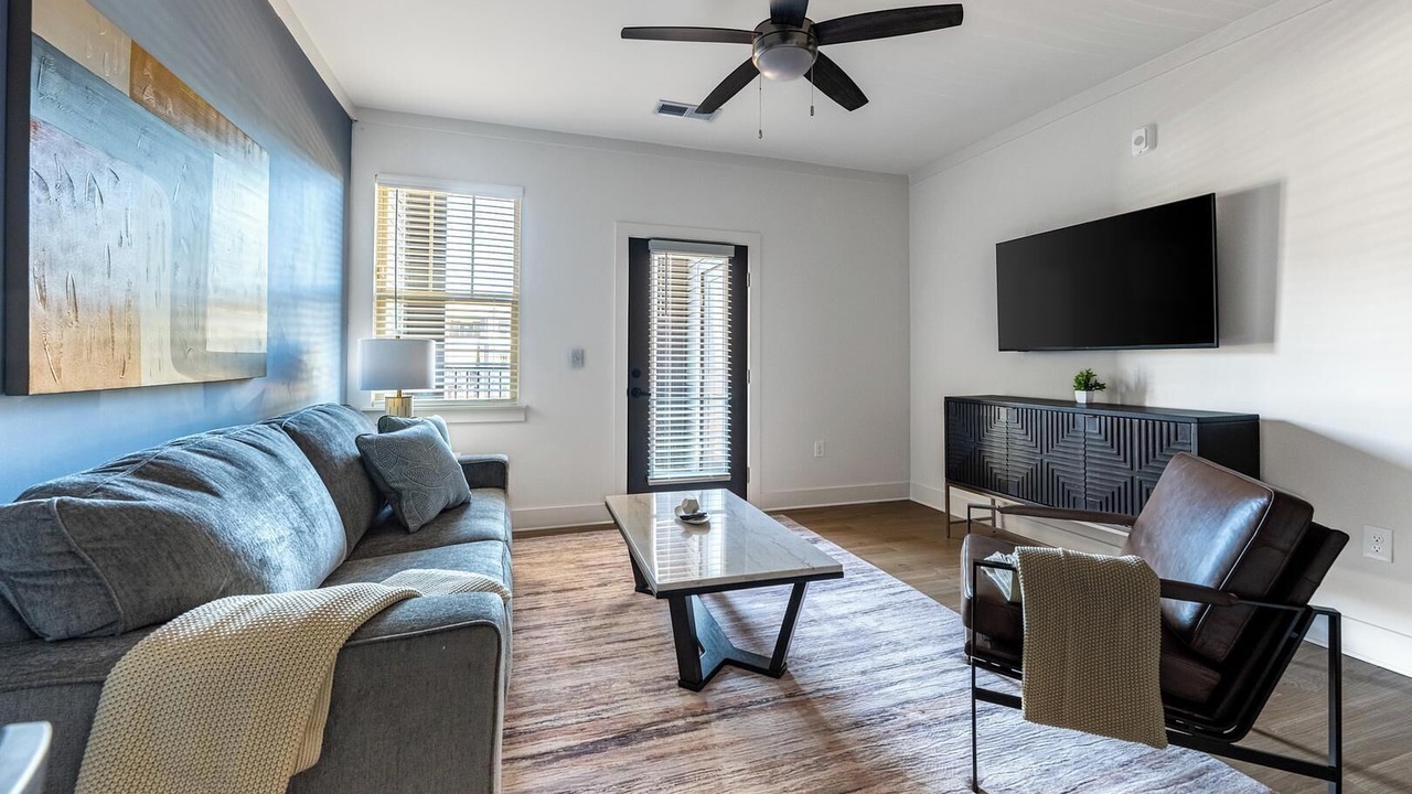 Photo of Livingroom in Asheville