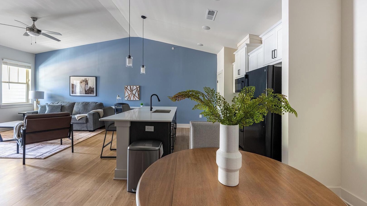Photo of Livingroom in Asheville