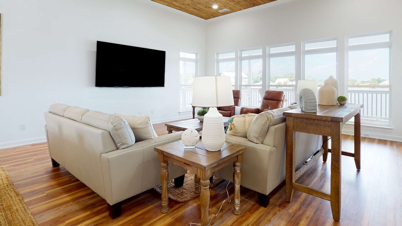 Photo of Livingroom in Sawgrass Pointe