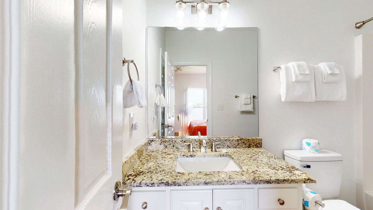 Photo of Bathroom in Sawgrass Pointe