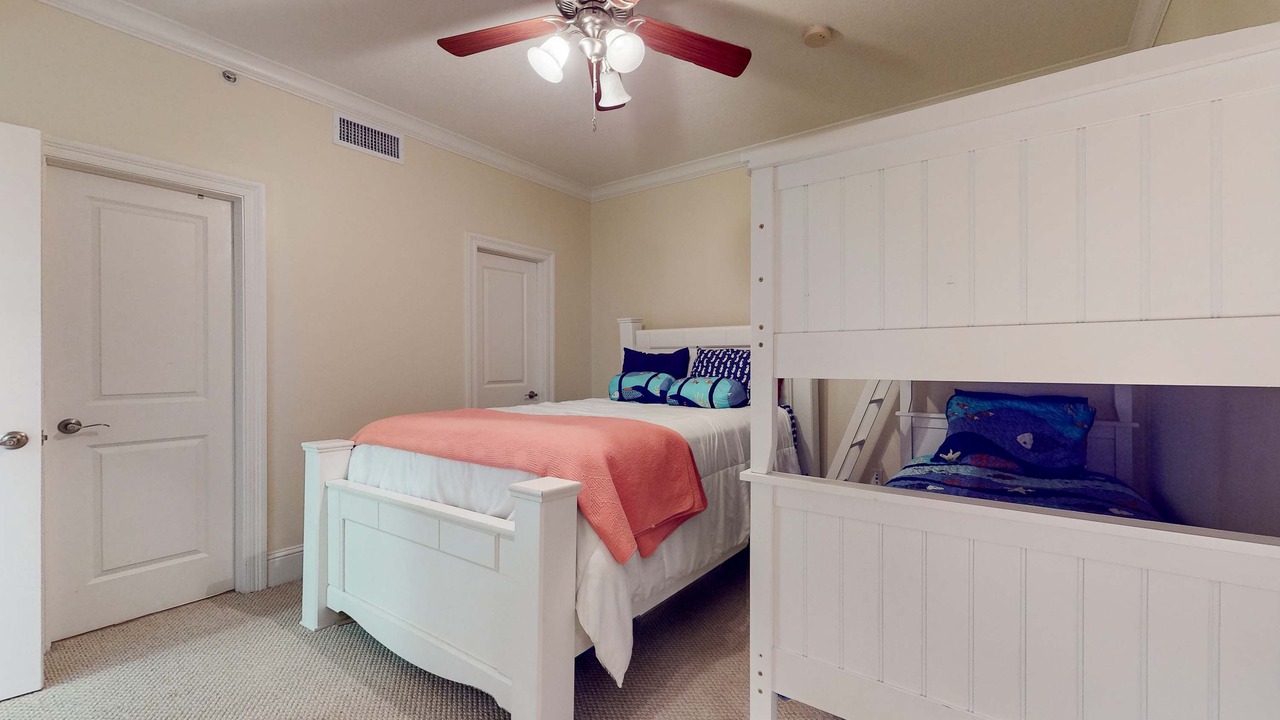 Photo of Bedroom in Dauphin Island