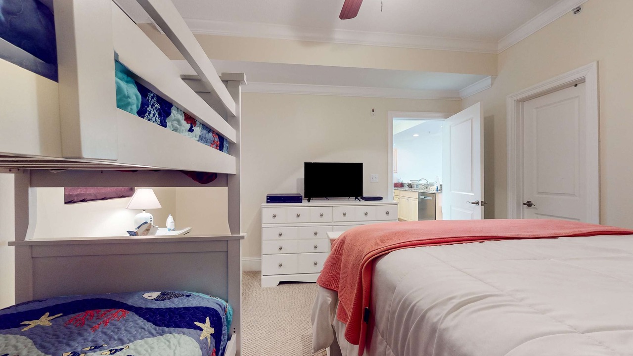 Photo of Bedroom in Dauphin Island