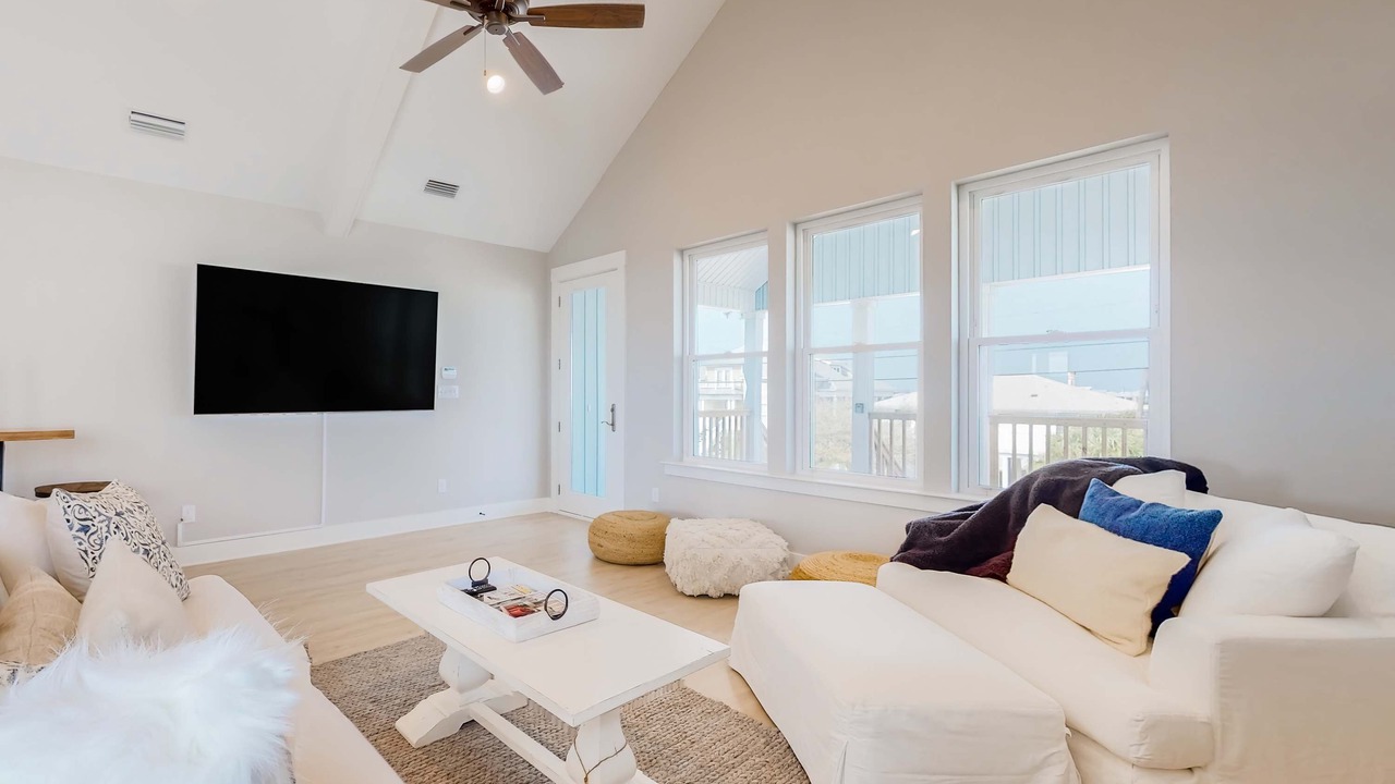 Photo of Livingroom in Dauphin Island