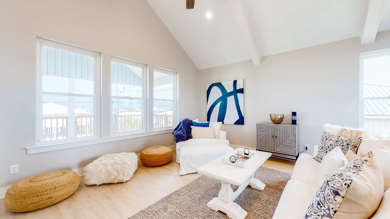 Photo of Livingroom in Dauphin Island