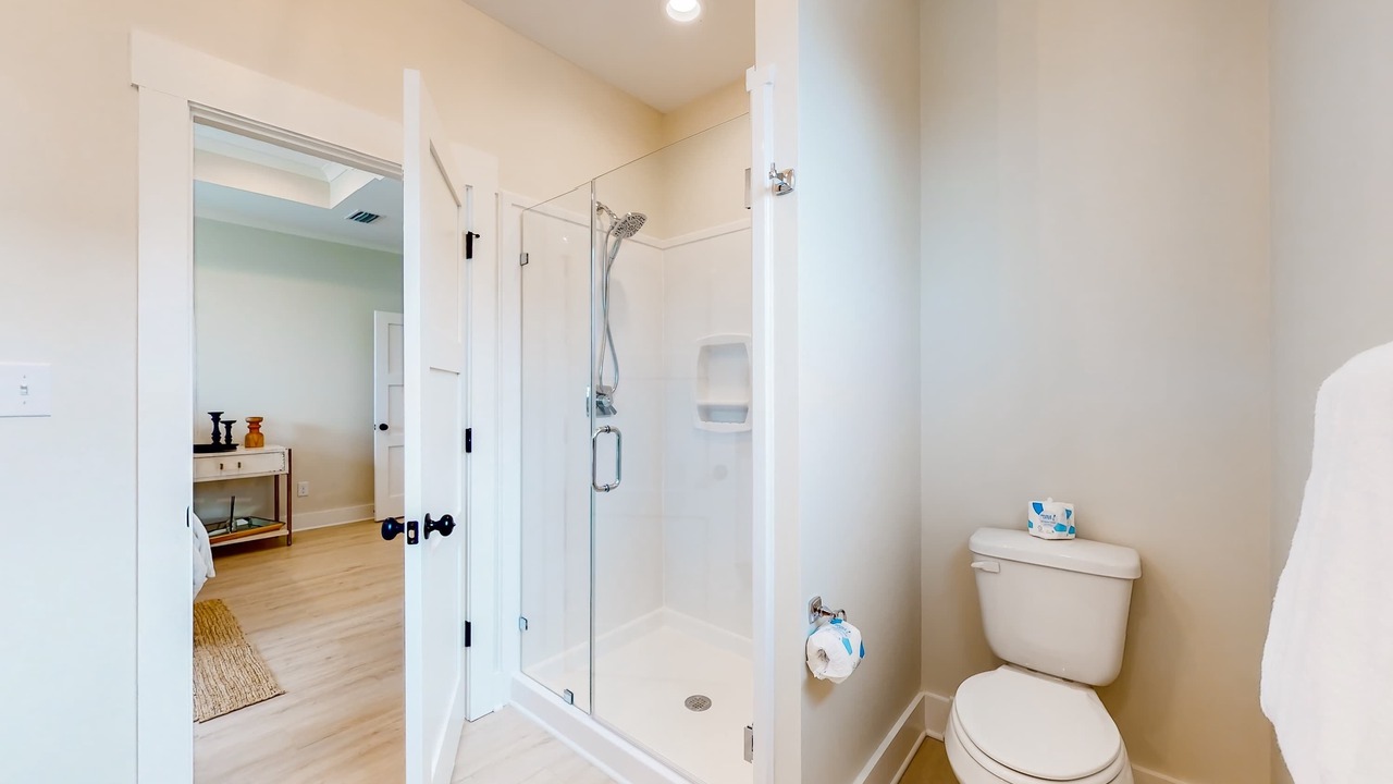 Photo of Bathroom in Dauphin Island