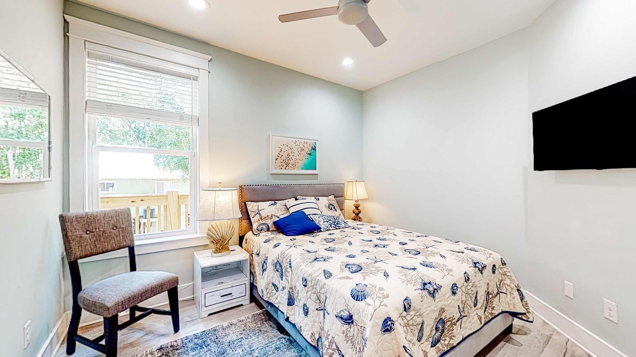 Photo of Bedroom in Dauphin Island