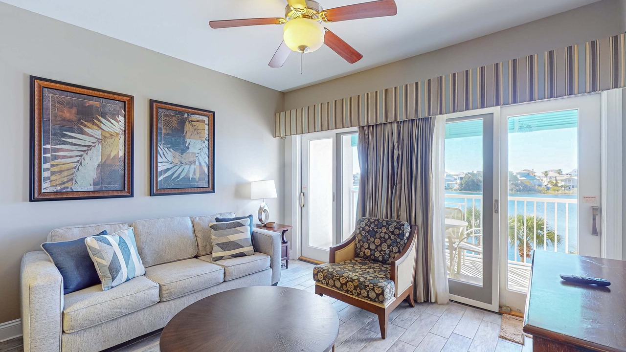 Photo of Livingroom in Sunnyside