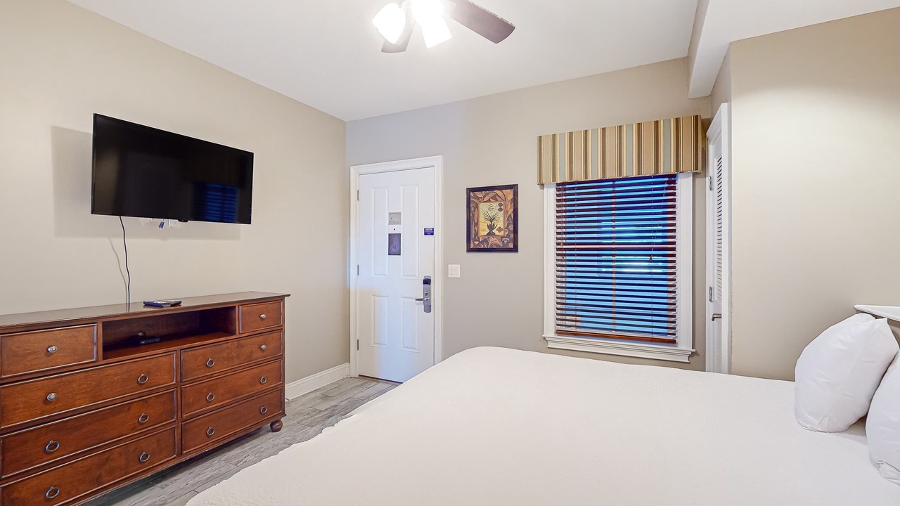 Photo of Bedroom in Sunnyside