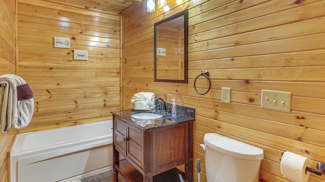 Photo of Bathroom in Sevierville