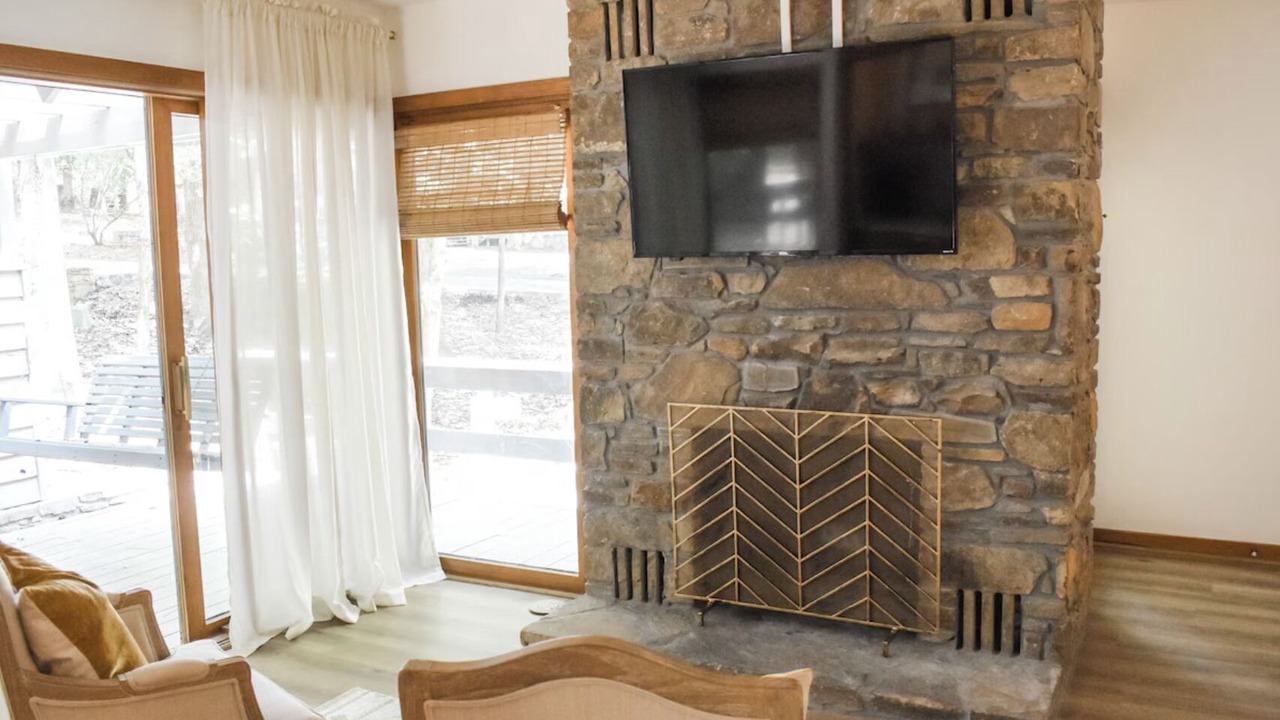 Photo of Livingroom in Pine Mountain