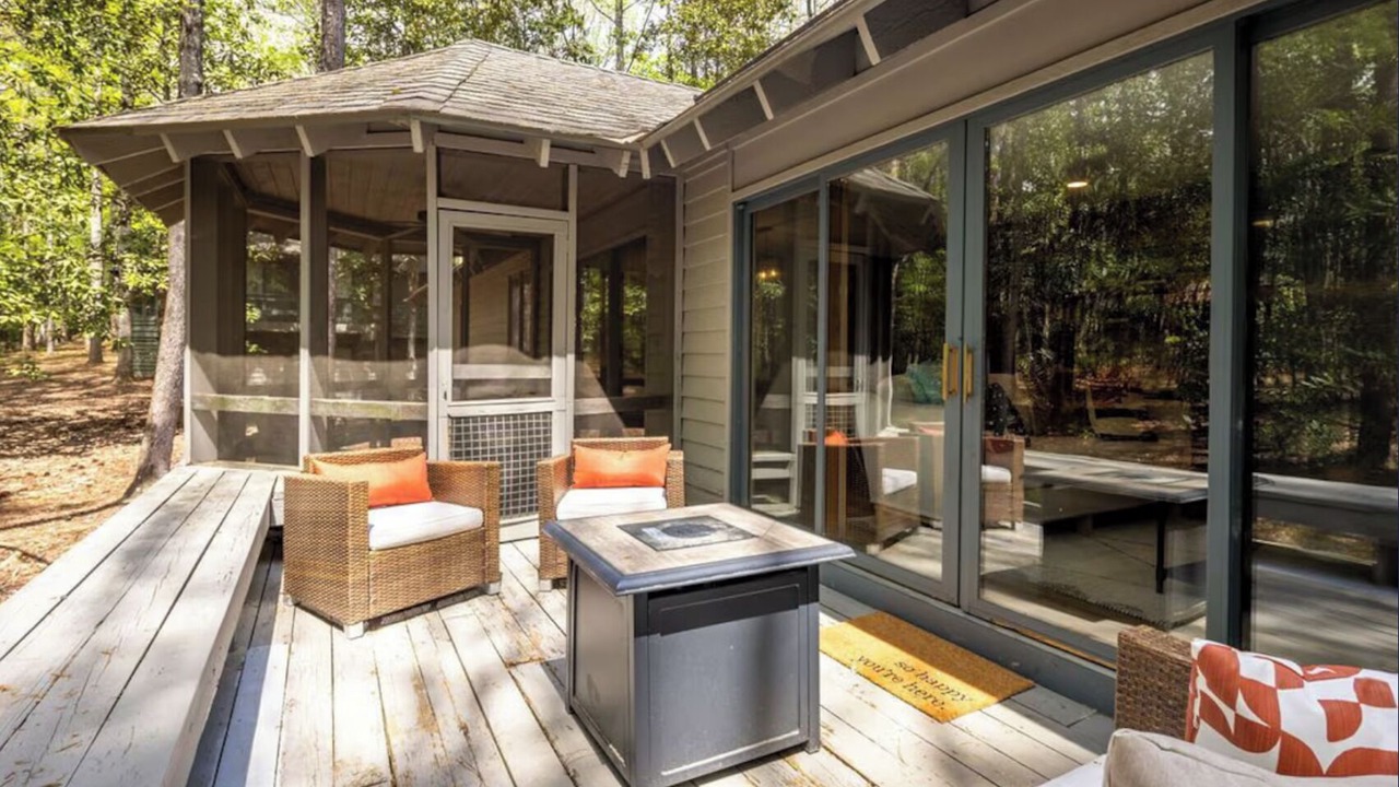 Photo of Patio Balcony in Pine Mountain