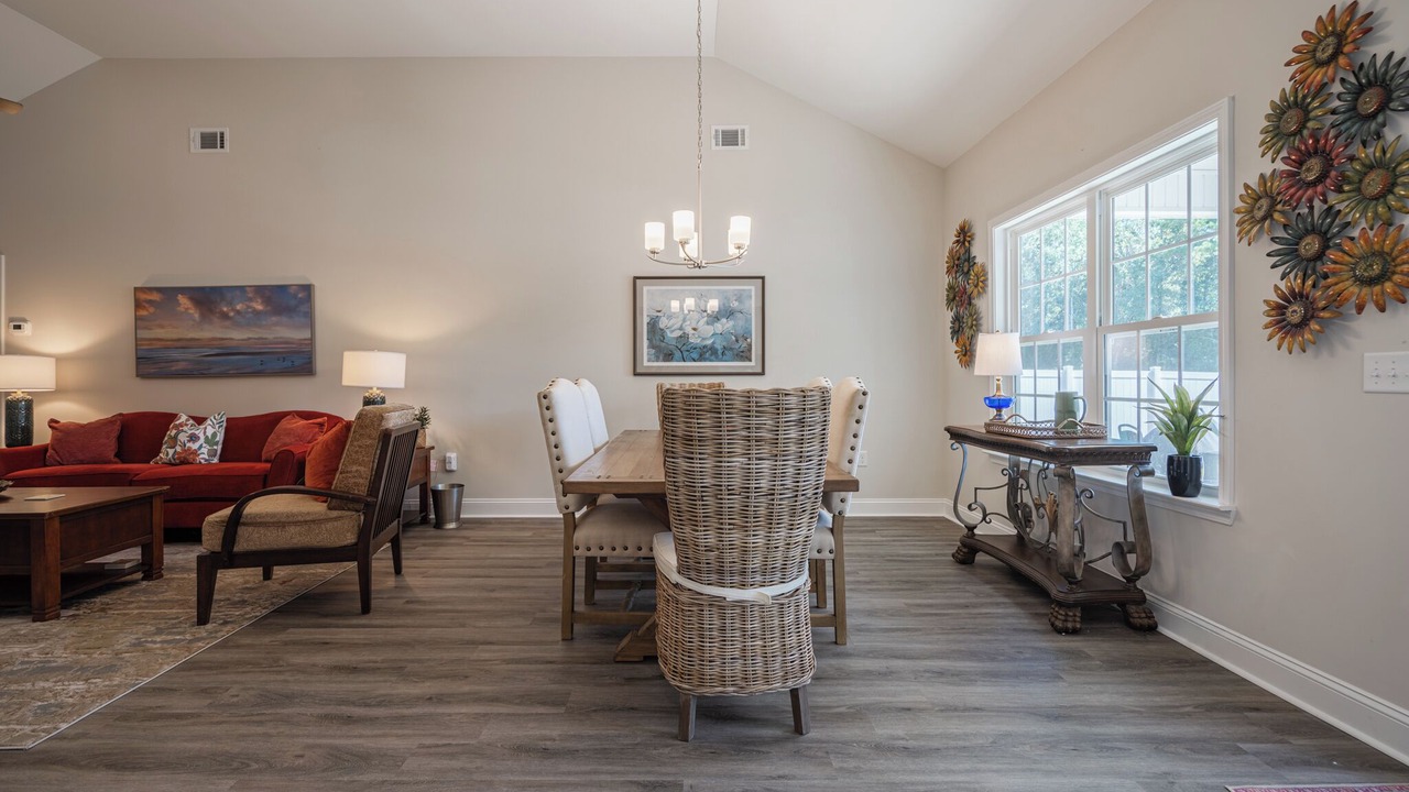 Photo of Livingroom in Hinesville