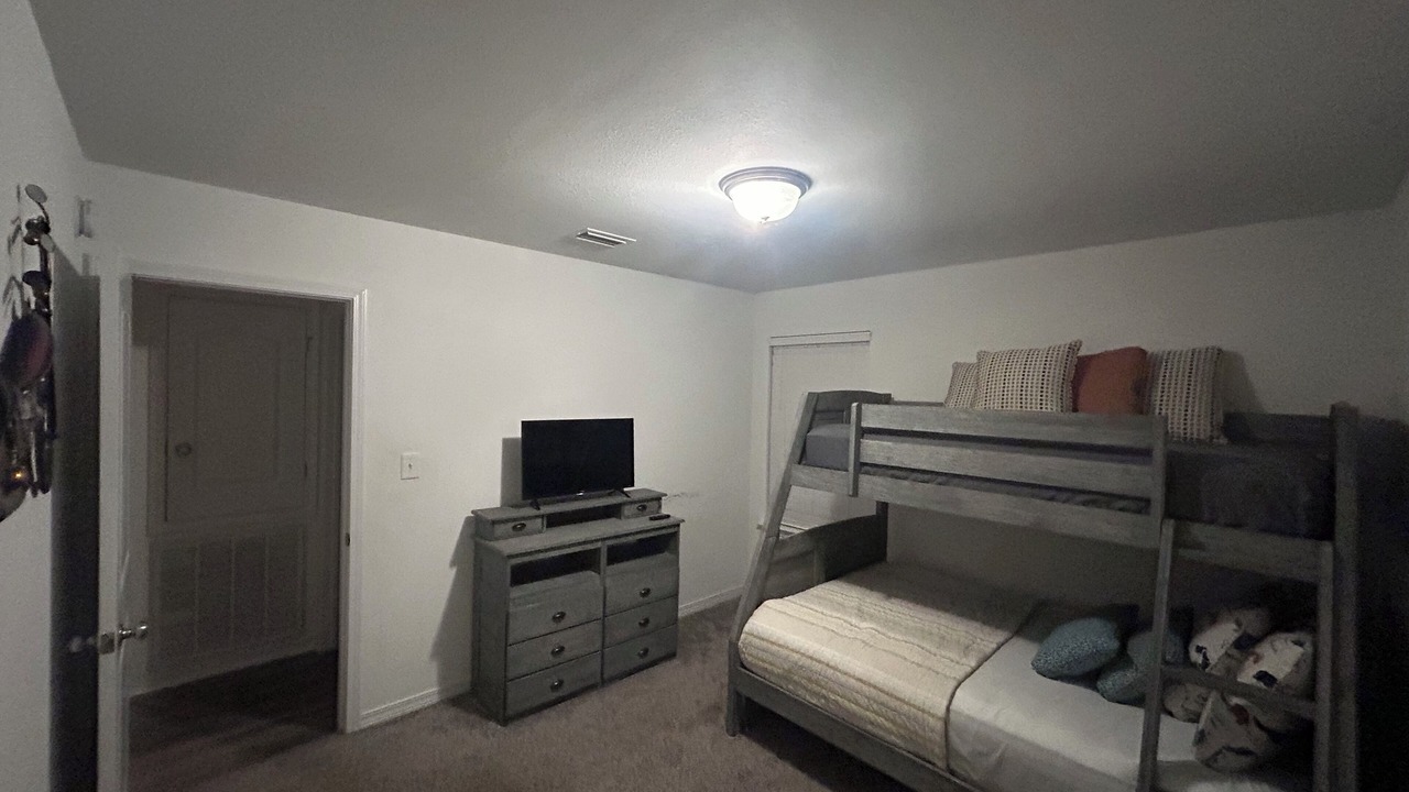Photo of Bedroom in Saucier