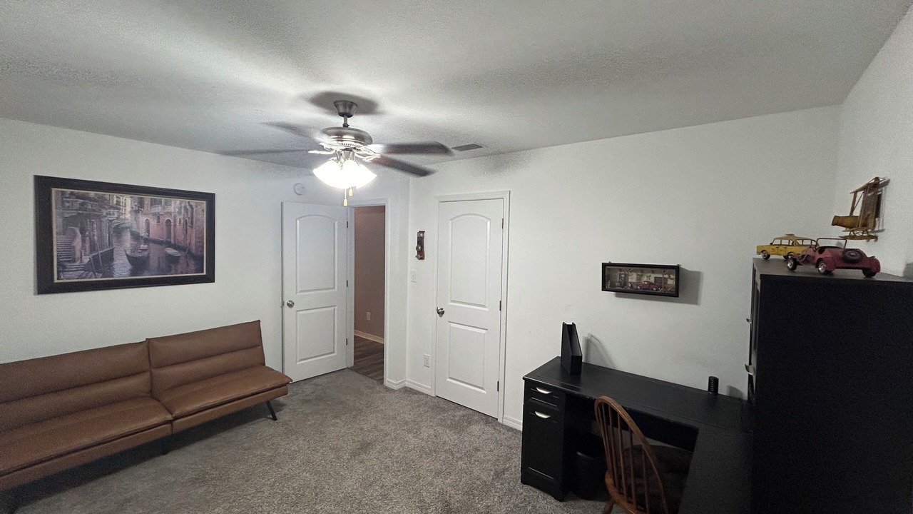 Photo of Livingroom in Saucier