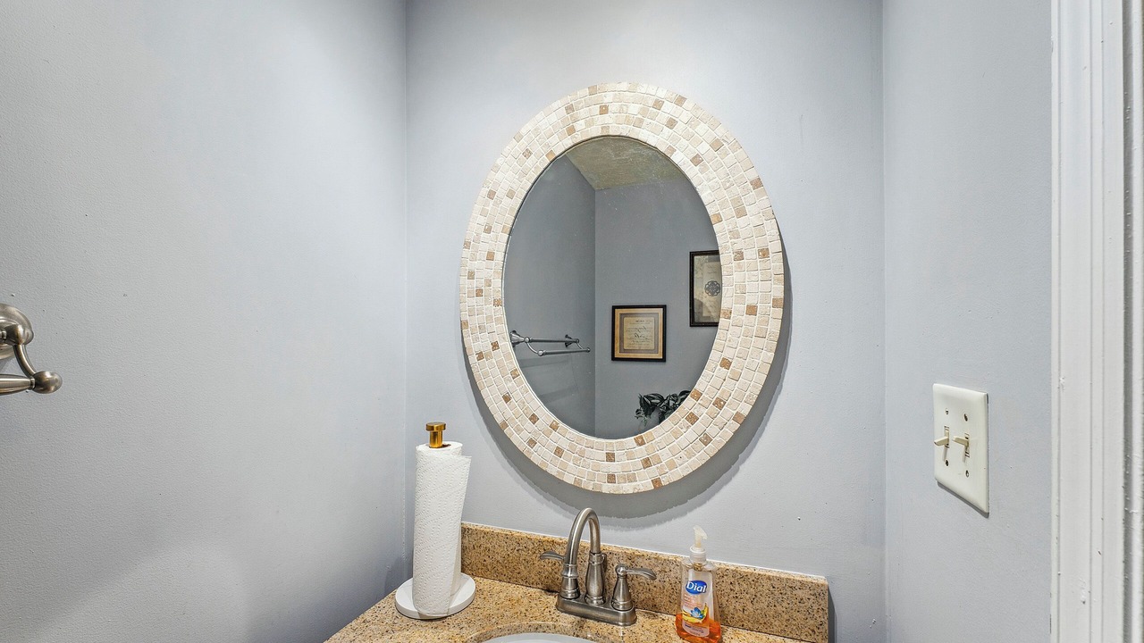 Photo of Bathroom in Riverdale