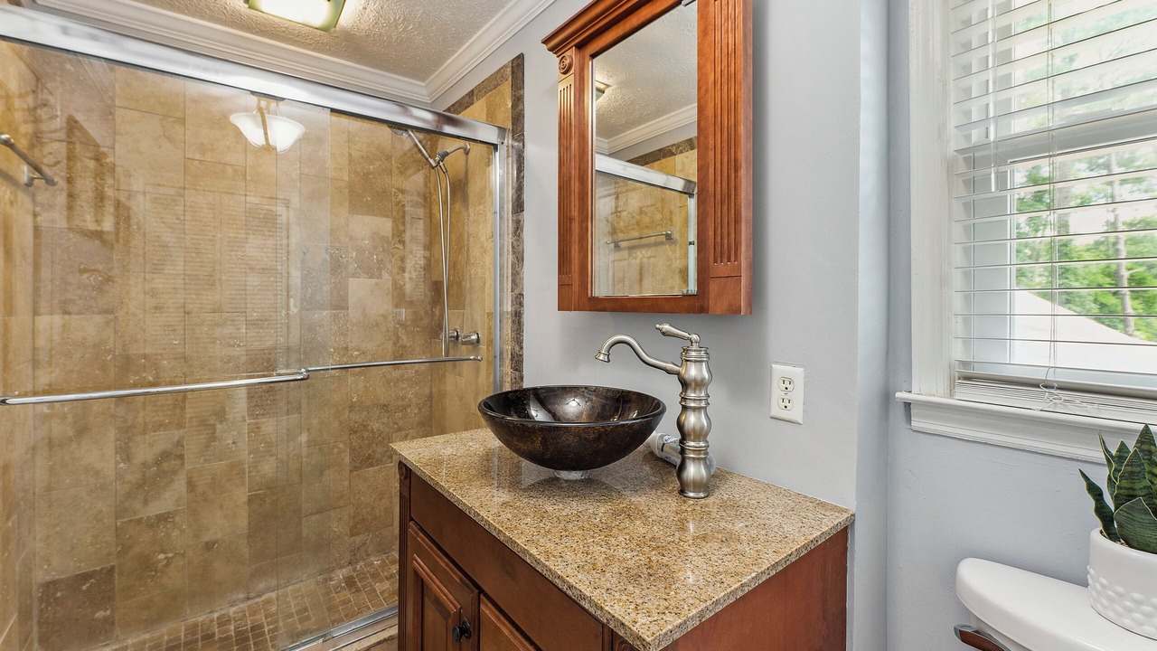 Photo of Bathroom in Riverdale