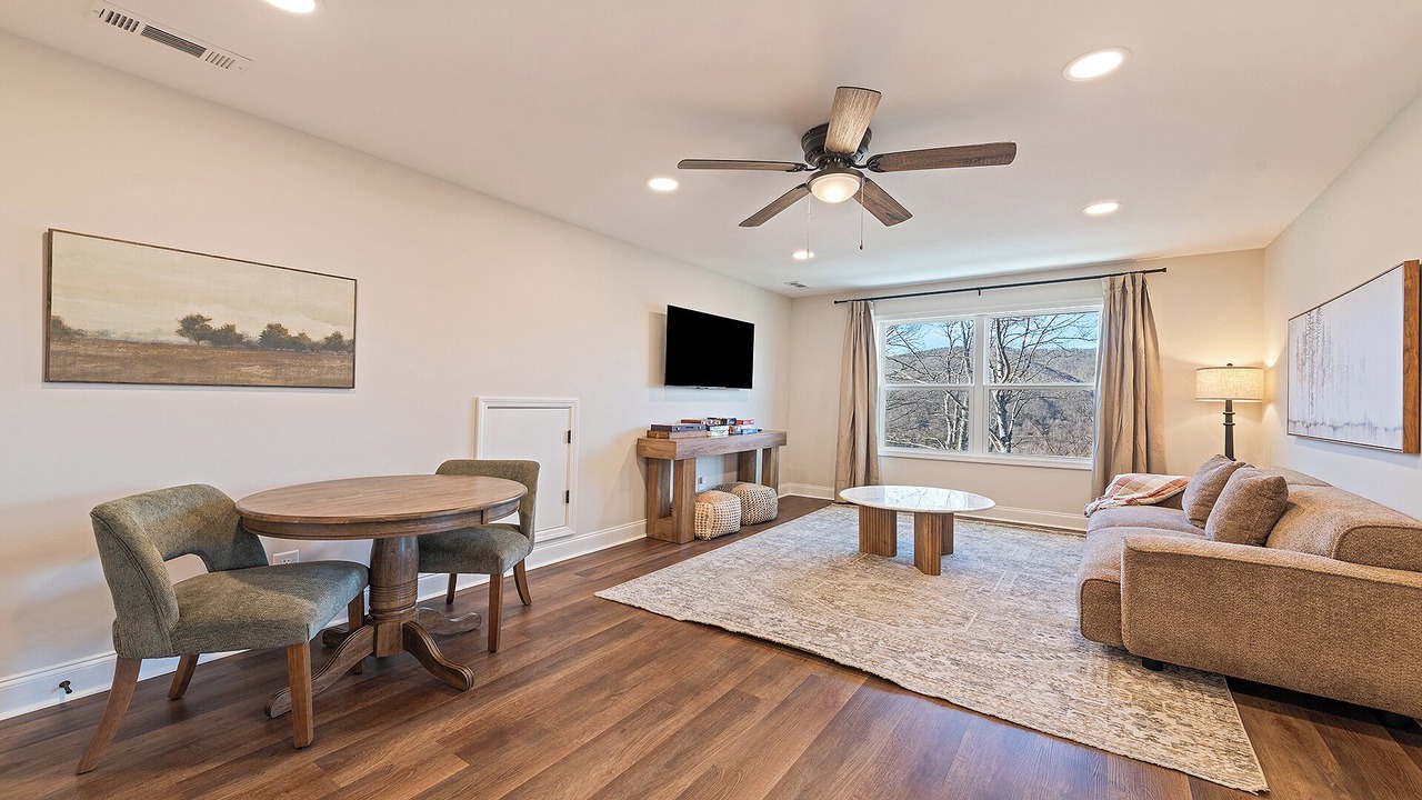 Photo of Livingroom in Settlers Ridge
