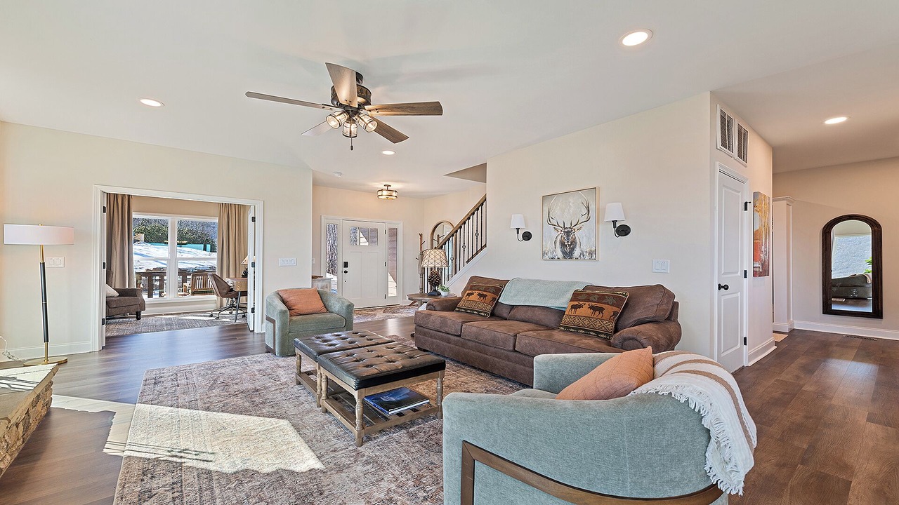 Photo of Livingroom in Settlers Ridge