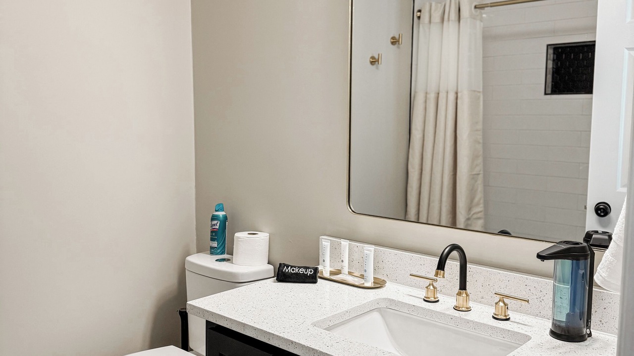 Photo of Bathroom in Statesboro