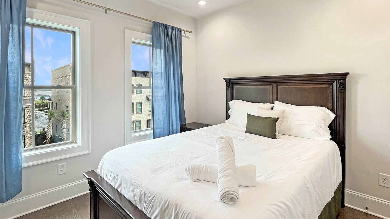 Photo of Bedroom in Hitch Village - Fred Wessels Homes