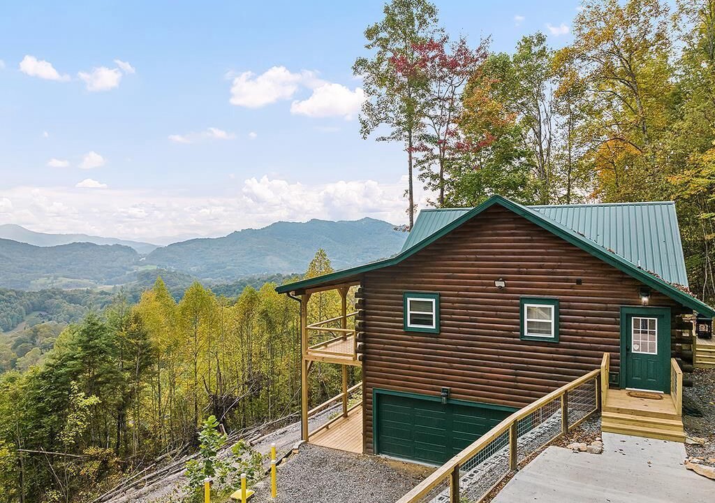 Photo of Outdoor in Waynesville
