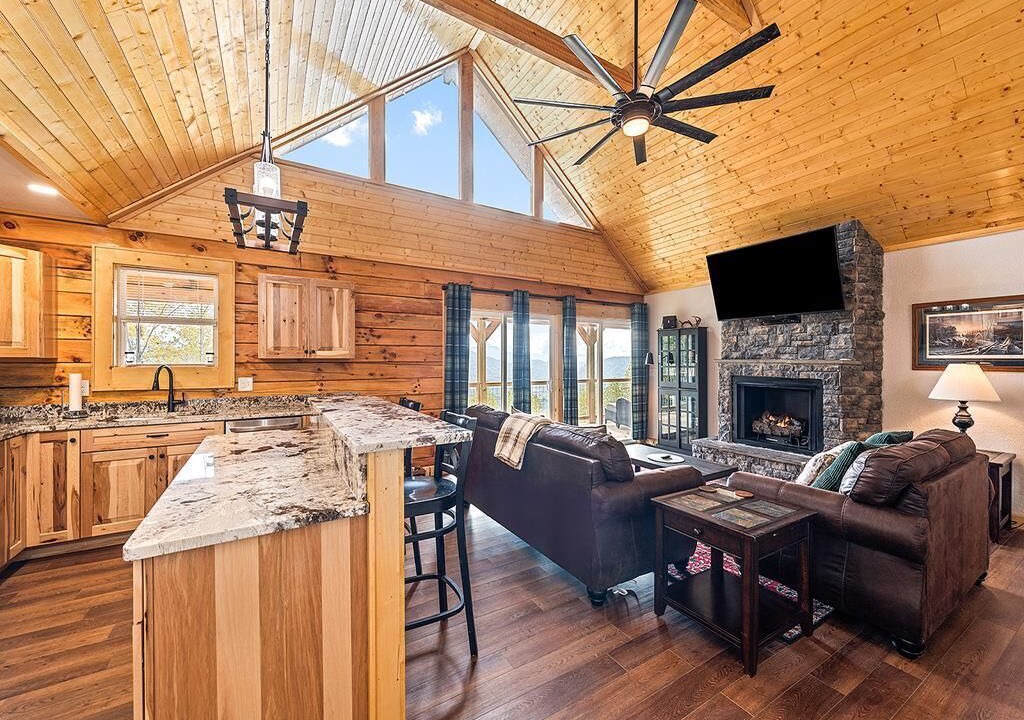Photo of Livingroom in Waynesville