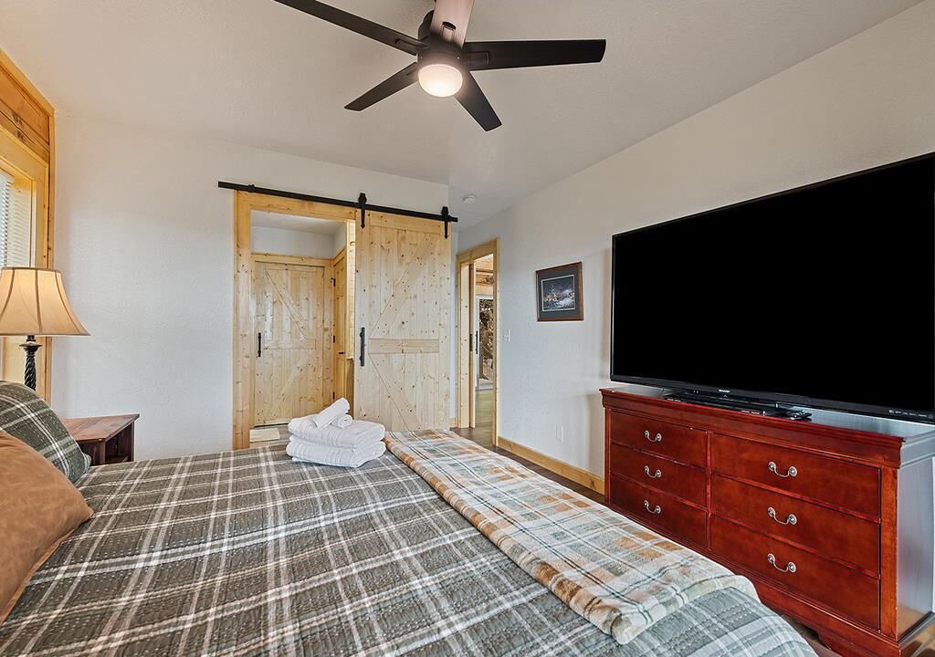 Photo of Bedroom in Waynesville