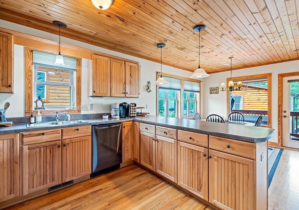 Photo of Kitchen in Maggie Valley