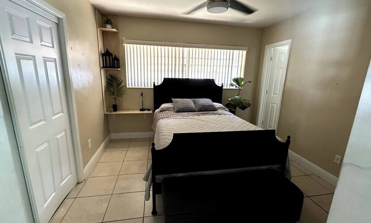 Photo of Bedroom in North Miami
