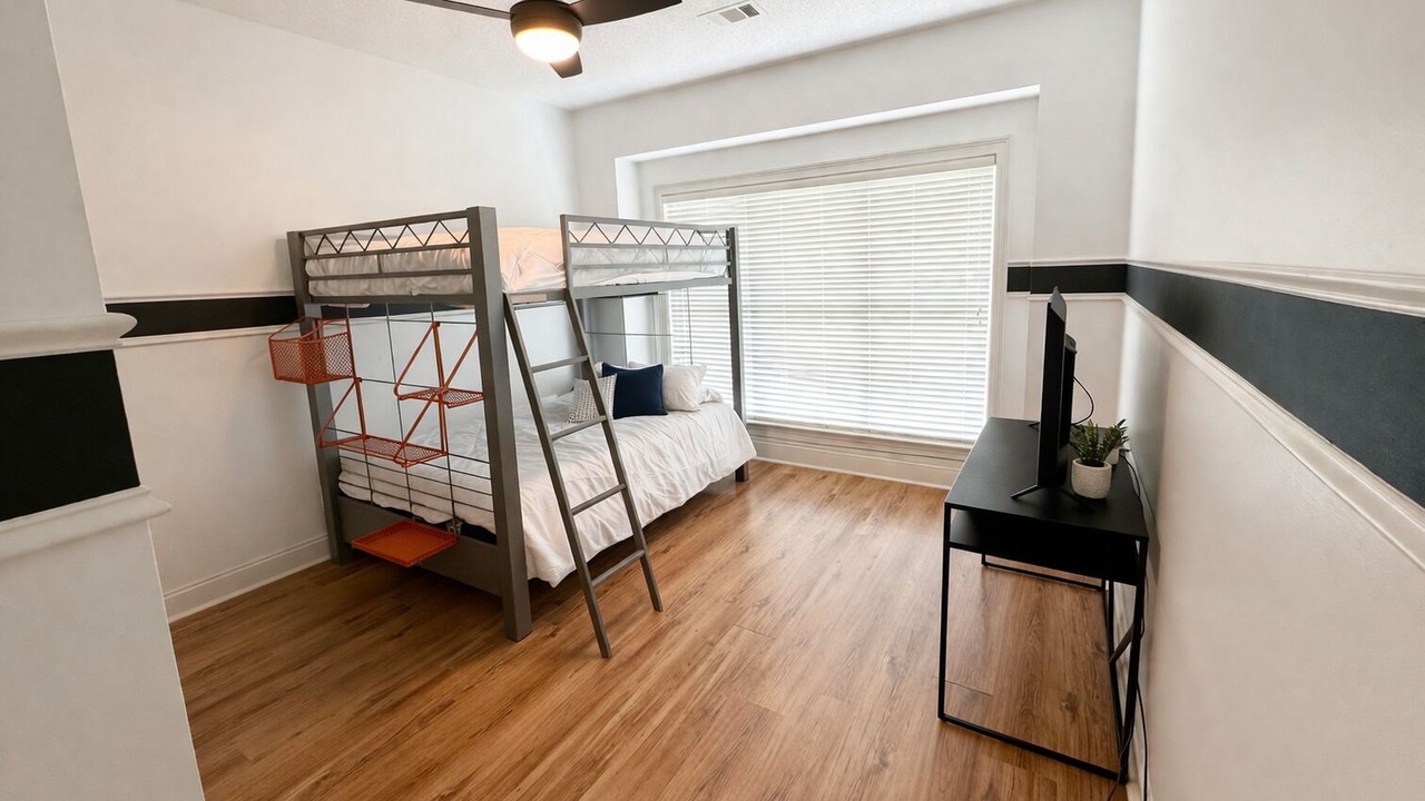 Photo of Bedroom in Warner Robins