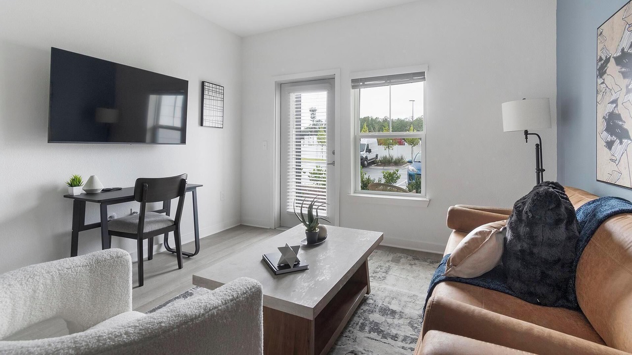 Photo of Livingroom in Northside