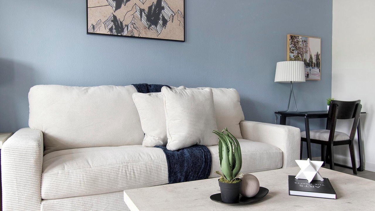 Photo of Livingroom in Northside